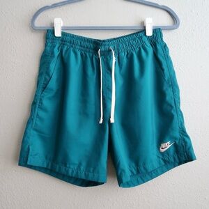 Nike Sportswear Woven Flow Shorts Mesh Lined Teal Green